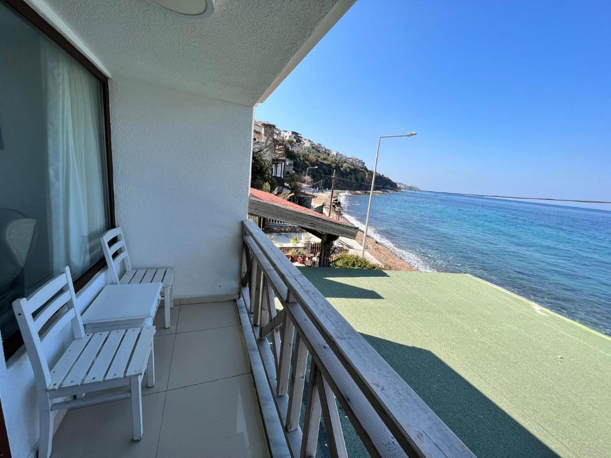 Giritli Rum Meyhanesi & Butik Otel Карабурун Экстерьер фото