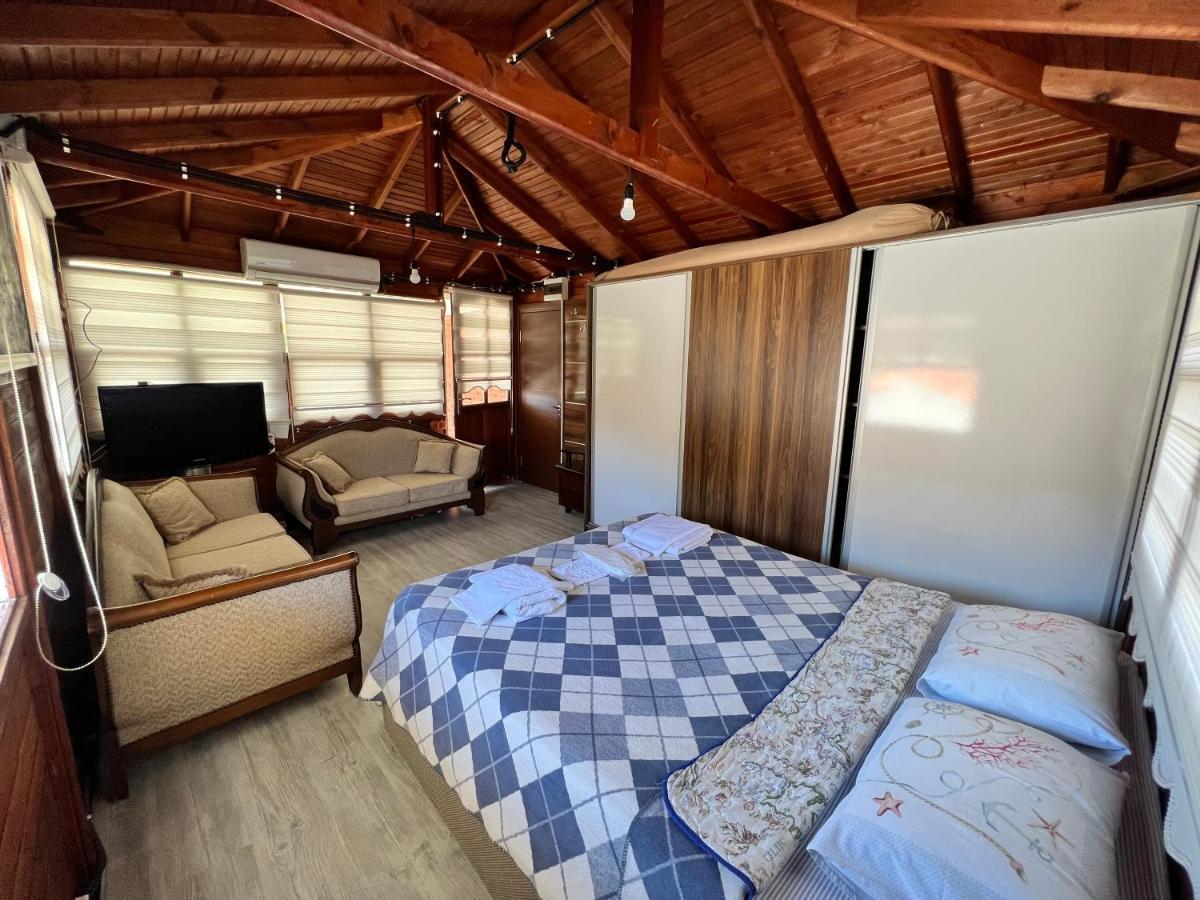 Giritli Rum Meyhanesi & Butik Otel Карабурун Экстерьер фото
